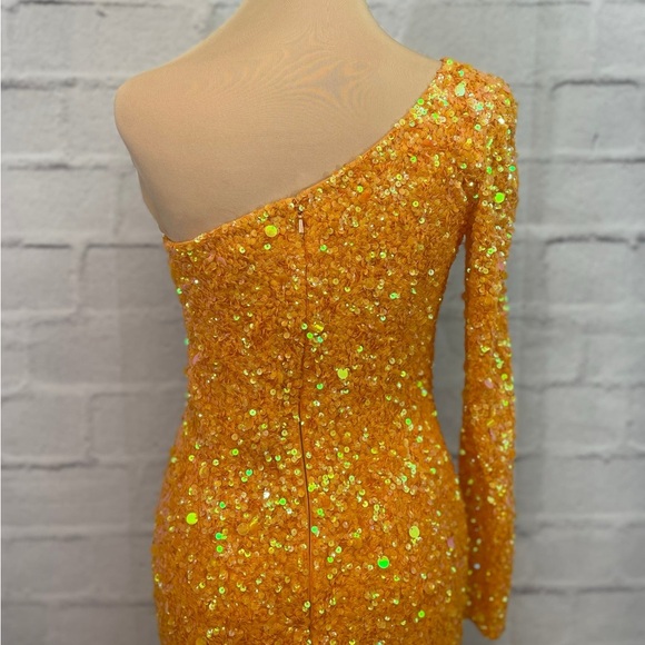 New Long Formal by Aleta, 667 - Picture 4 of 5